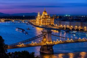 Wycieczka [PLATINUM] Budapeszt, Wiedeń i Praga 2026